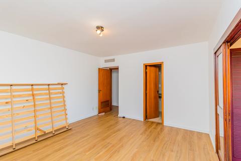 Image 31 - 186486