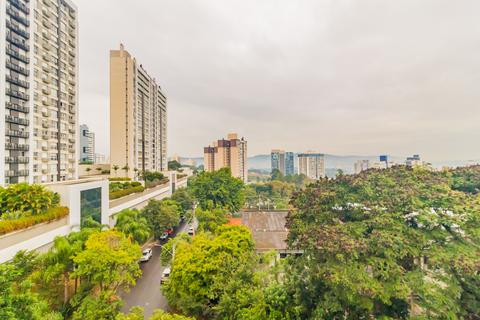 Image 11 - 186520
