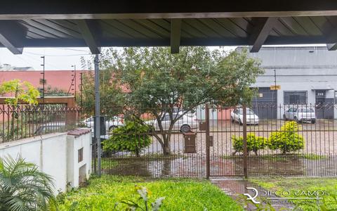 Image 8 - 186718