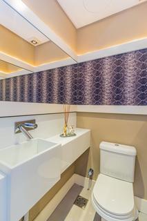 Image 17 - 186895