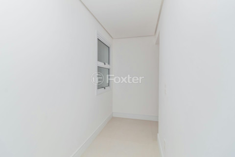 Image 17 - 187063