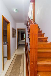 Image 11 - 187904