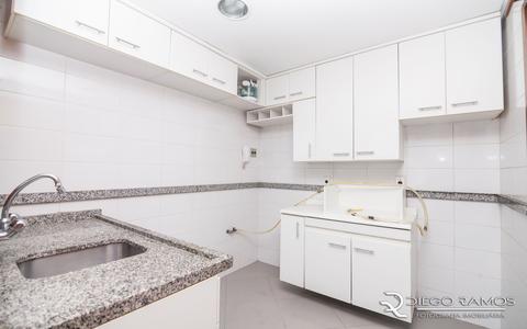 Image 17 - 188674