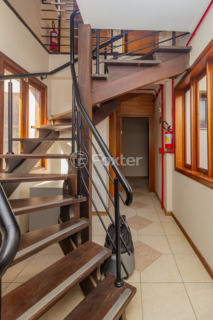 Image 44 - 190519