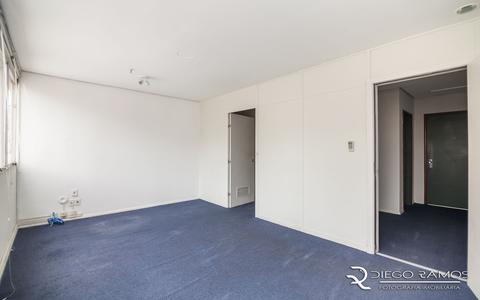 Image 3 - 190878