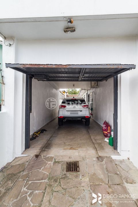Image 42 - 191845