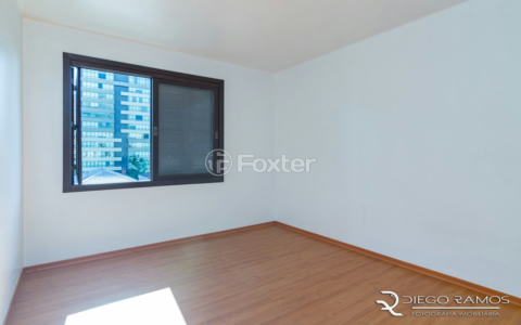 Image 7 - 192111