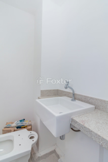 Image 12 - 193363