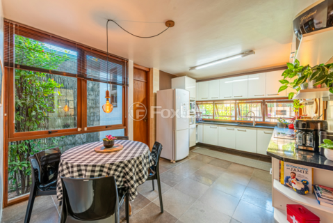 Image 31 - 194907