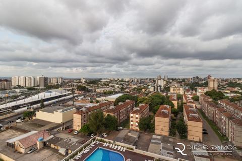 Image 94 - 195331
