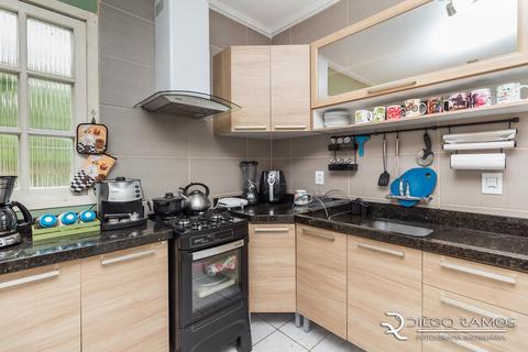 Image 17 - 196230