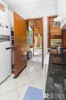 Image 20 - 196275
