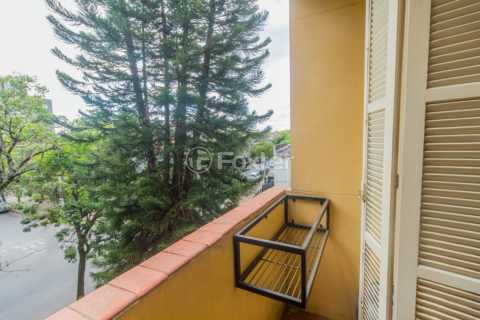 Image 4 - 196600