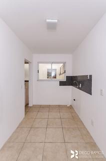 Image 10 - 197696