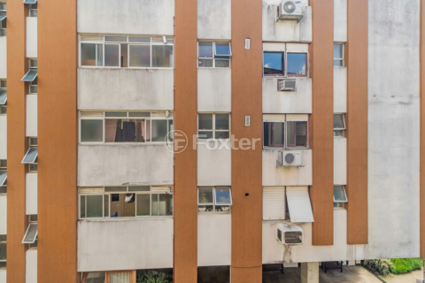 Image 15 - 199708