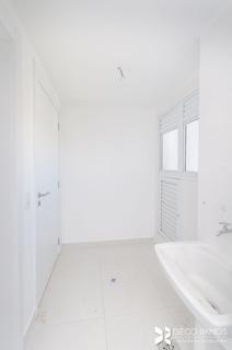 Image 21 - 199844