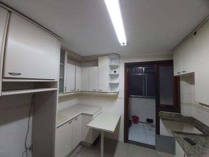Image 5 - 200439