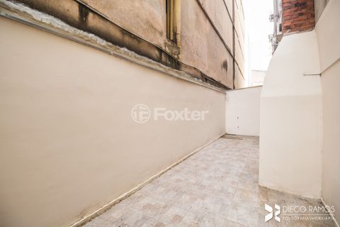 Image 11 - 201002