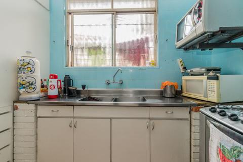 Image 29 - 201210
