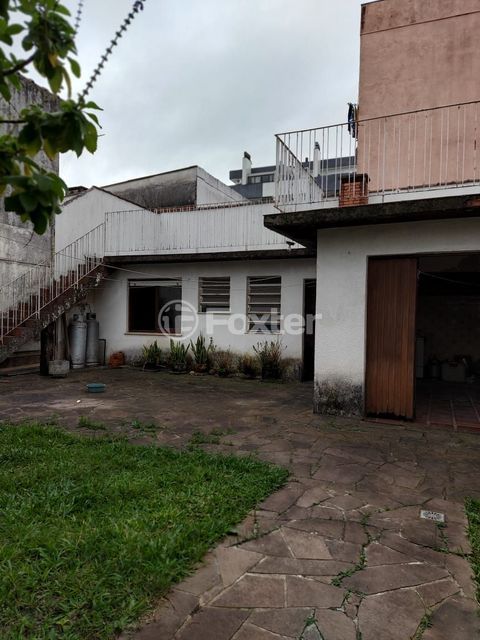 Image 29 - 201363