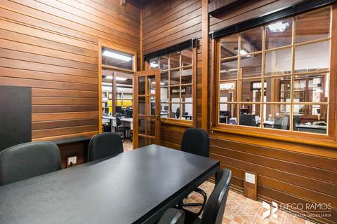 Image 15 - 201761
