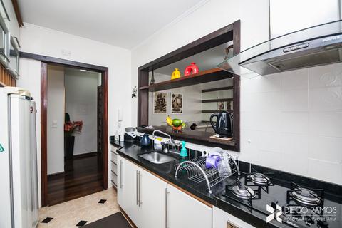 Image 21 - 202044