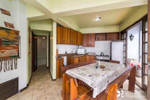 Image 32 - 202221