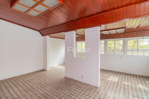 Image 35 - 202343