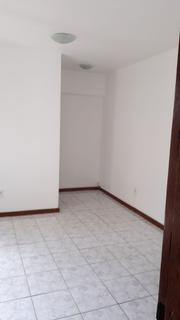Image 3 - 202820