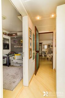 Image 33 - 202831