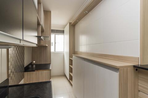 Image 21 - 203018