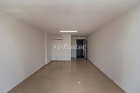 Image 3 - 203241