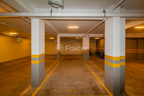 Image 35 - 203647