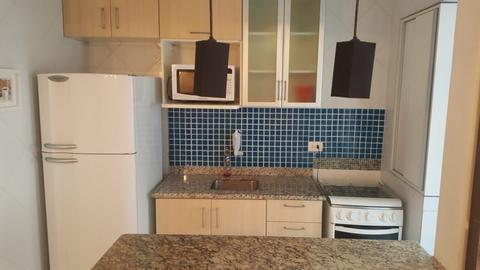 Image 1 - 203828