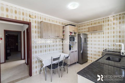 Image 17 - 203930