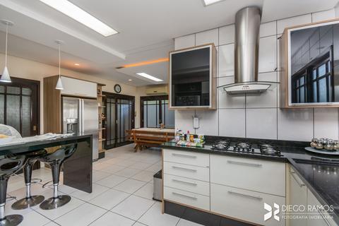 Image 37 - 204059