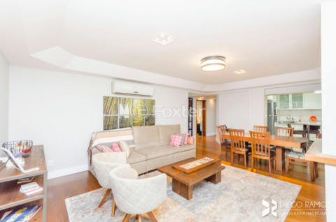 Image 3 - 204375