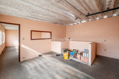 Image 41 - 204930