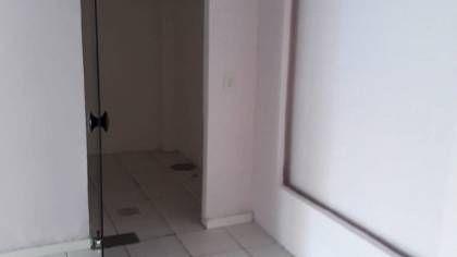 Image 6 - 204967