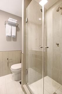 Image 3 - 204968