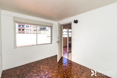 Image 30 - 205129