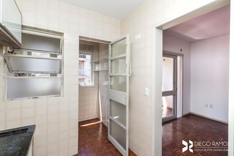 Image 35 - 205129