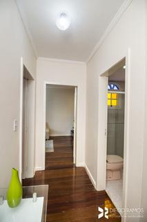 Image 30 - 205625