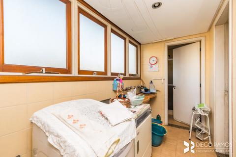 Image 41 - 205790