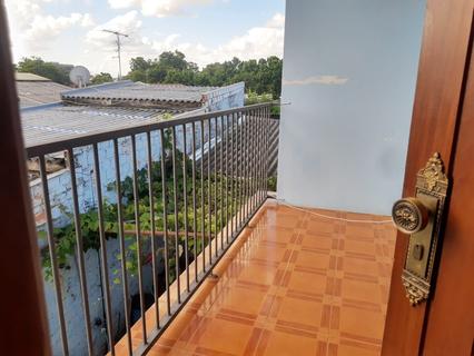 Image 14 - 205799