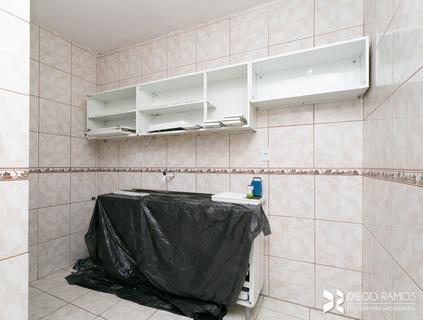 Image 37 - 205921