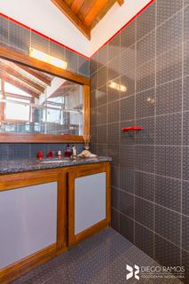 Image 30 - 205985
