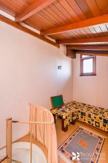 Image 33 - 205985