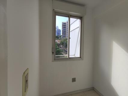 Image 35 - 206013