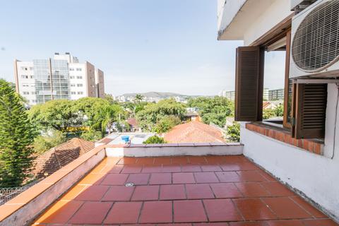 Image 39 - 206218